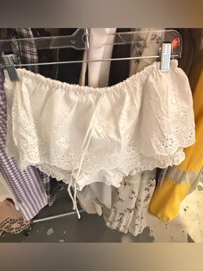 Cider bloomer lace short NWT